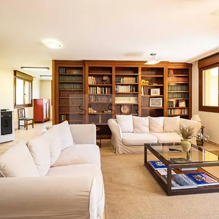 Casina De By Silastur *