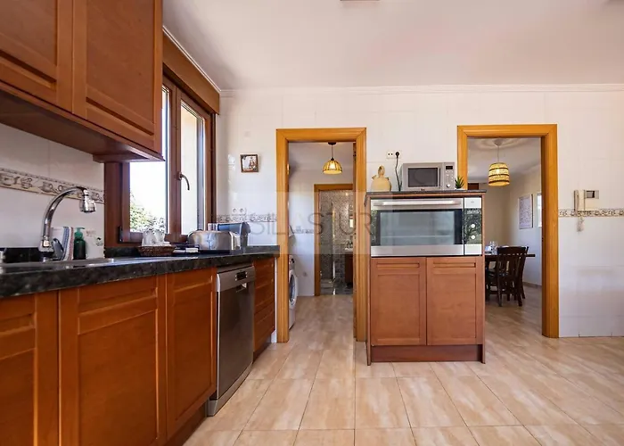 Casina De By Silastur Арроэс