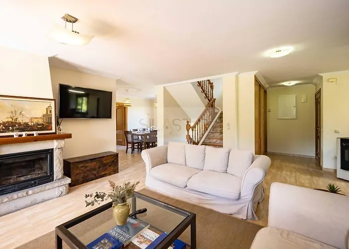 Casina De By Silastur